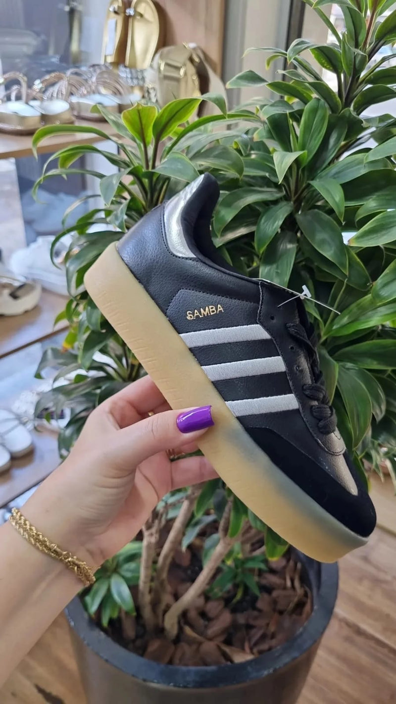 Tênis Adidas Samba Casual Premium