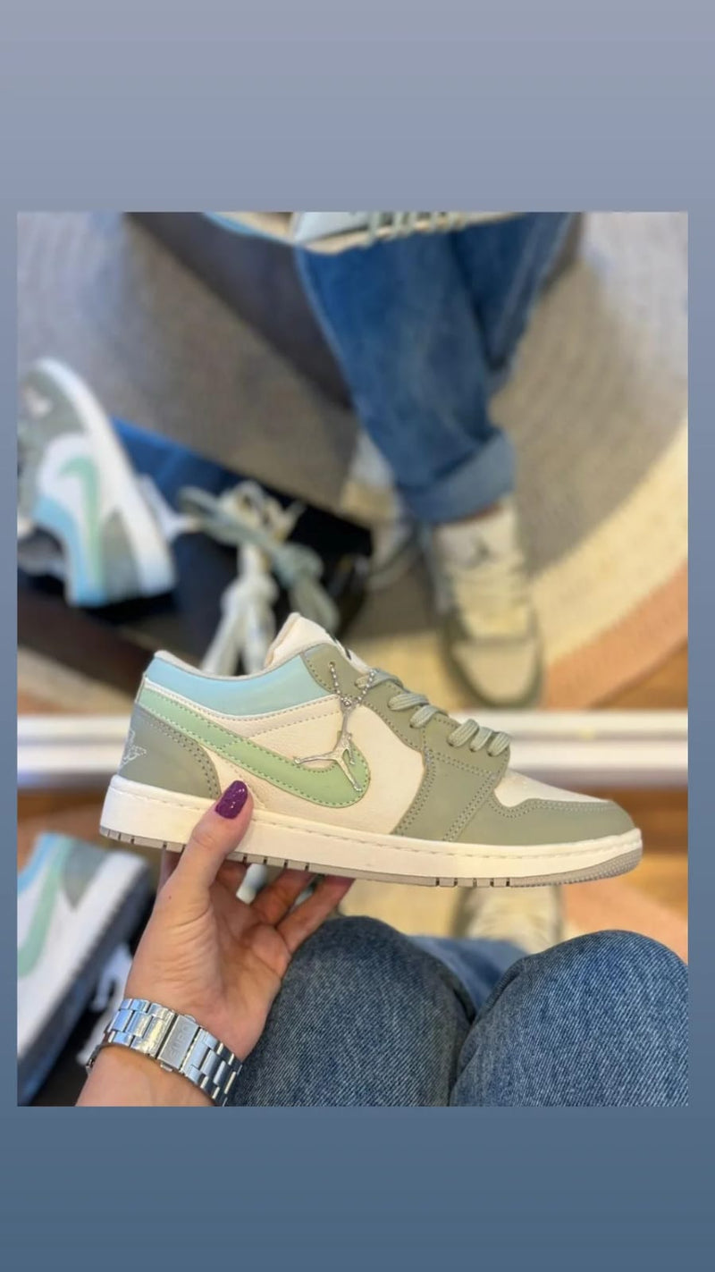 Tênis Nike Dunk Low Premium Feminino